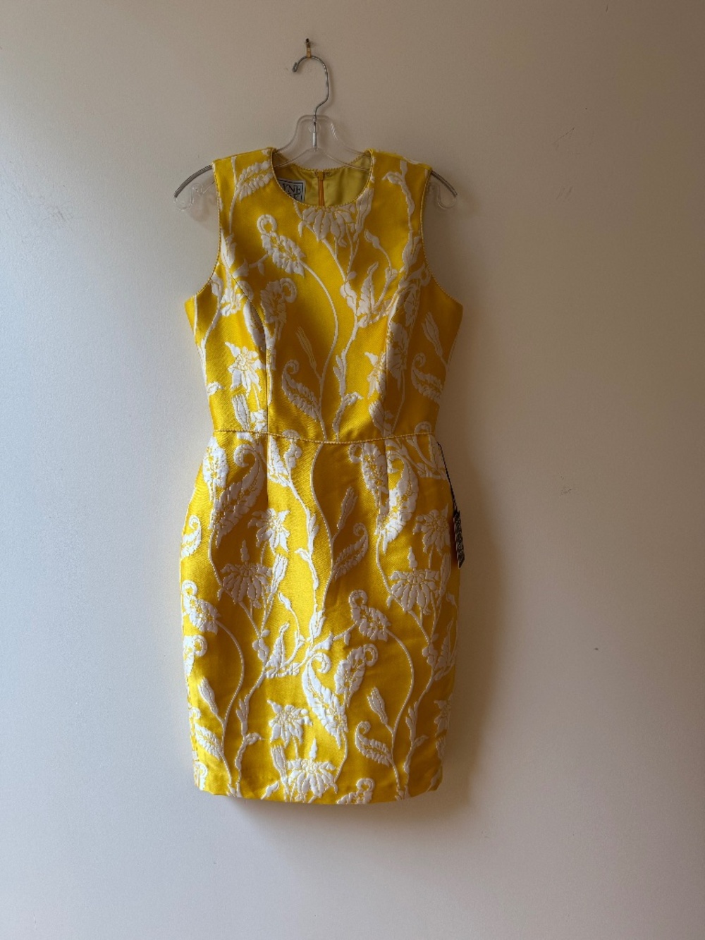 NWT Wayne Clark Yellow and White Brocade Sleeveless Dress Sz. 12